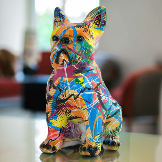 Bulldoggen Figur aus Kunstharz - Handgefertigte Deko Figur von
